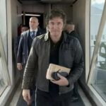 Puede ser una imagen de 2 personas